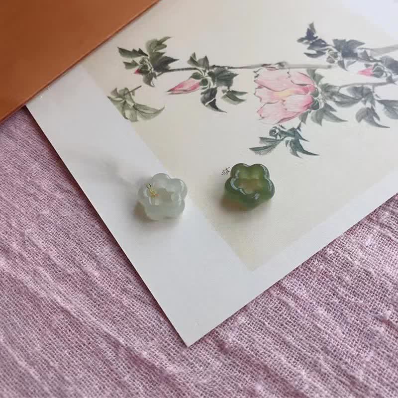 Dainty Hetian Jade Cyan Jade Luck Floral Charm Necklace Pendant