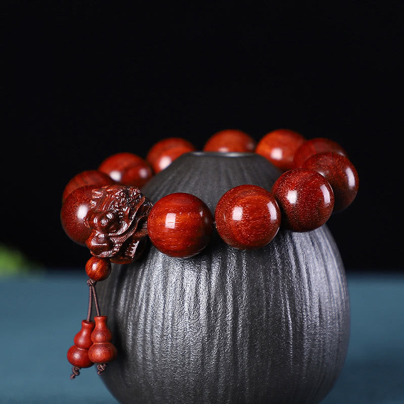 Rosewood Green Sandalwood Small Leaf Red Sandalwood Dragon Carved Protection Bracelet