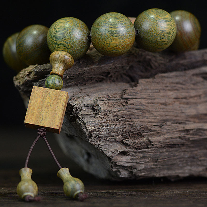 Tibetan Green Sandalwood Healing Bracelet